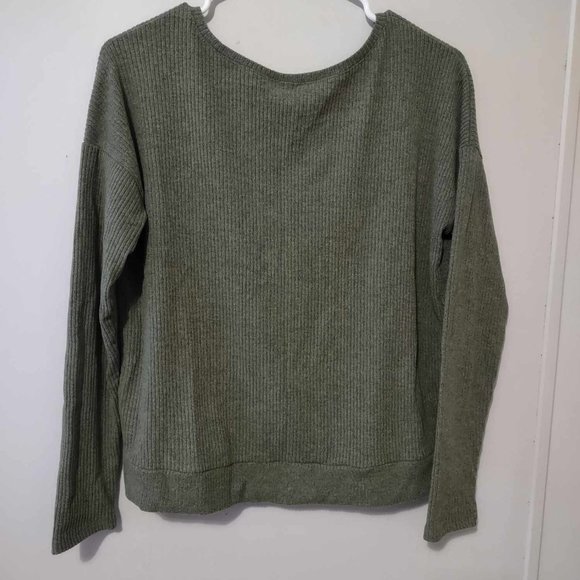 Old Navy Women's Olive Green Knot Front Knit Top Size Small - Picture 3 of 6
